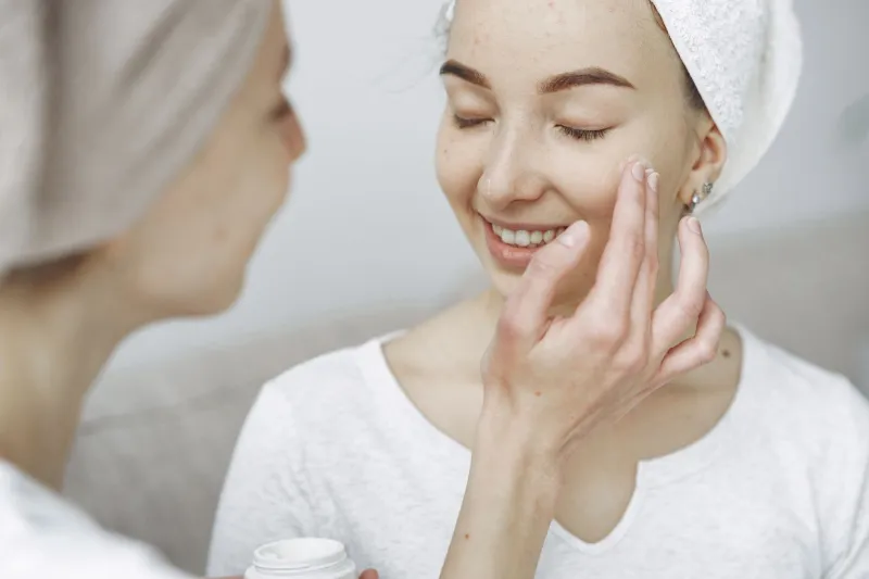 Stripped of Labels: What a Blind Radiance Study Revealed About Price, Perception, and Skin